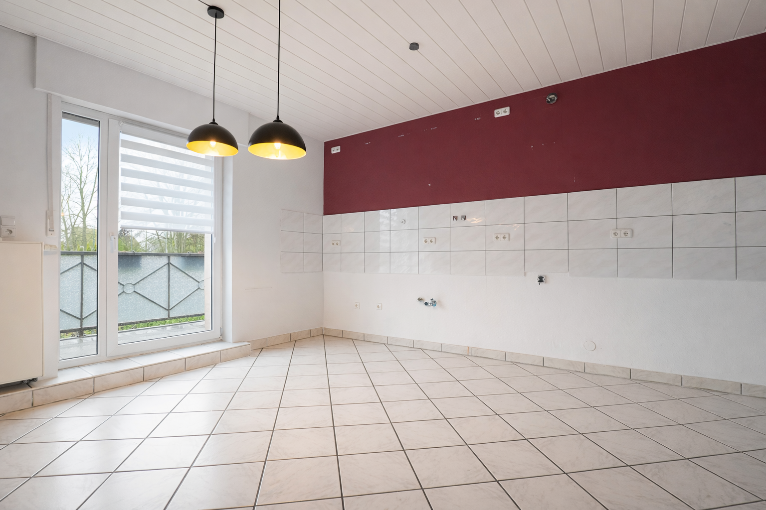 Großzügige ca. 110m² große Maisonettewohnung mit Balkon in Südausrichtung in Hagen-Boelerheide - Photo 3
