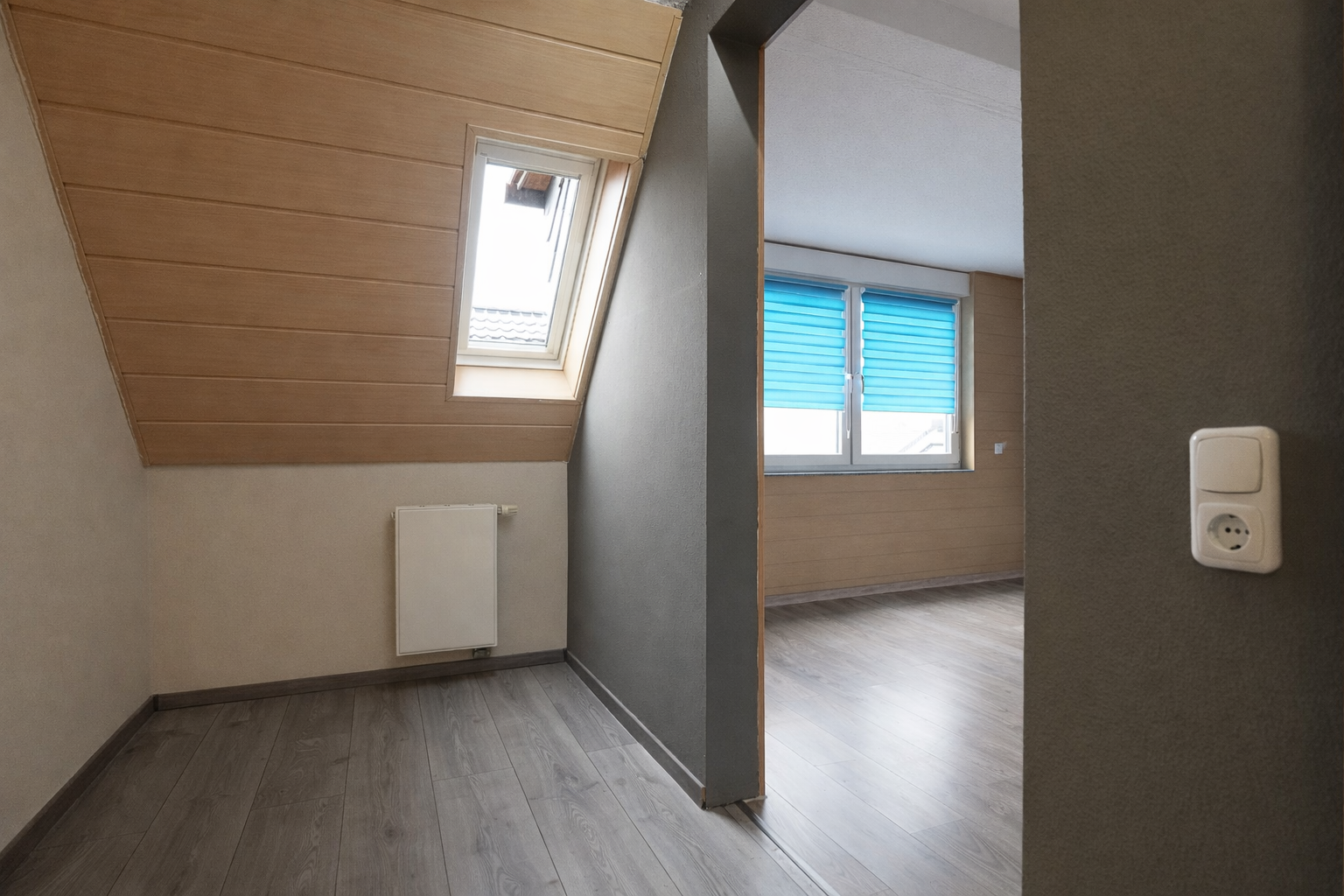 Großzügige ca. 110m² große Maisonettewohnung mit Balkon in Südausrichtung in Hagen-Boelerheide - Photo 2