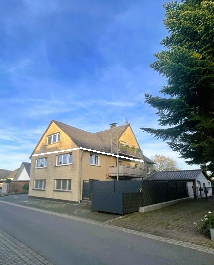 Stadt Blankenberg – Ideal für 1-3 Personen! 3-Zimmer-Dachgeschoßwohnung im ruhigen 3-Familienhaus - Foto 4