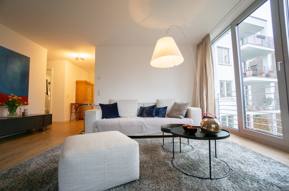 Düsseldorf: Große Traumwohnung mit Blick ins Grüne im Herzen von Oberkassel - Foto 2