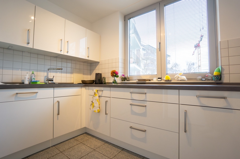 Düsseldorf: Große Traumwohnung mit Blick ins Grüne im Herzen von Oberkassel - Foto 1